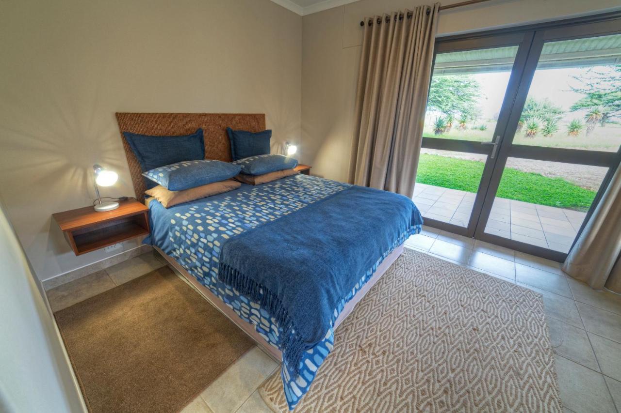 Khoi-Khoi Guesthouse Otavi Екстер'єр фото