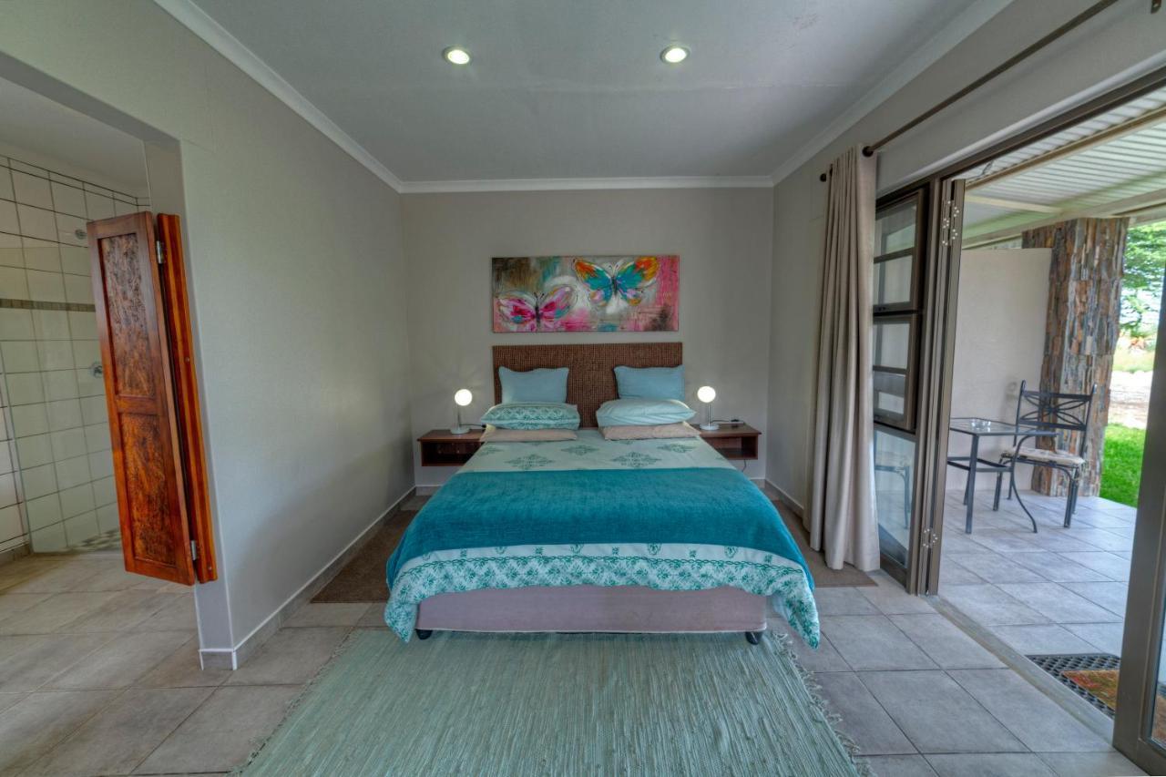 Khoi-Khoi Guesthouse Otavi Екстер'єр фото